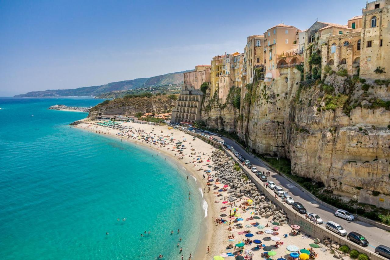 B&B The Sea - Family Rooms - Free Parking Tropea Zewnętrze zdjęcie