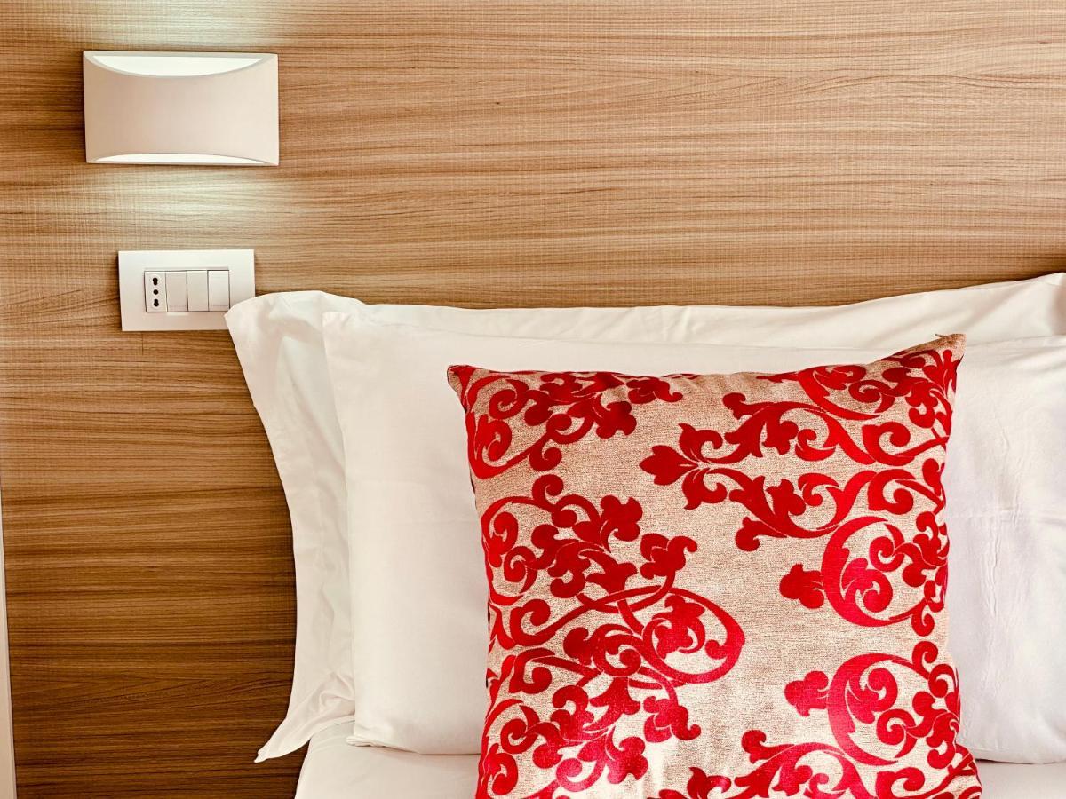 B&B The Sea - Family Rooms - Free Parking Tropea Zewnętrze zdjęcie